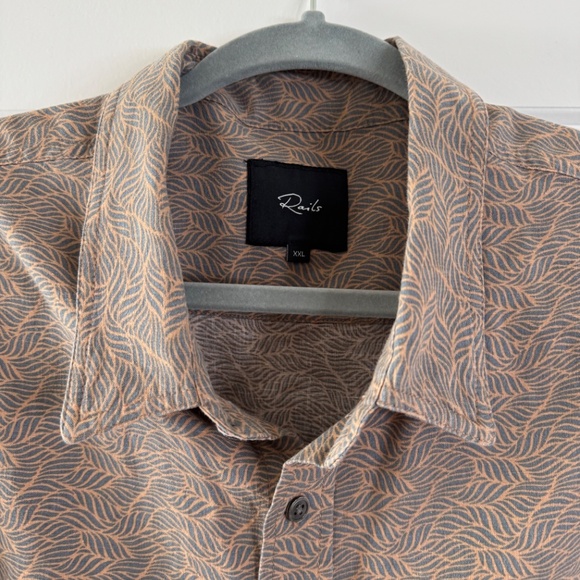 Rails short sleeve button up - Picture 2 of 3